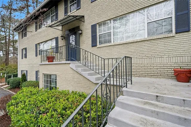 $225,000 | 1647 Briarcliff Road Northeast, Unit 8, Atlanta, GA 30306