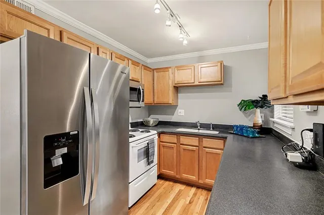 $225,000 | 1647 Briarcliff Road Northeast, Unit 8, Atlanta, GA 30306