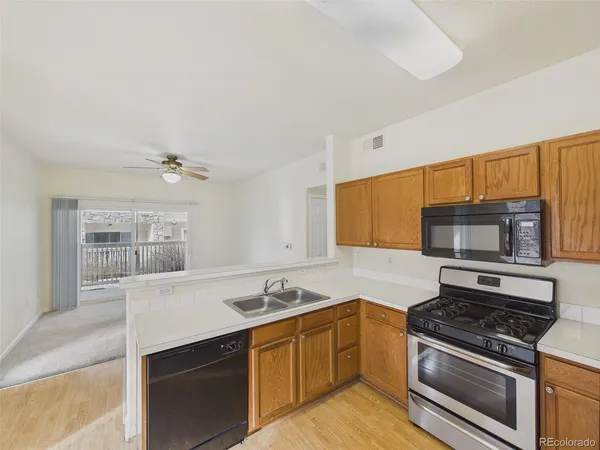 $1,850 | 9961 East Idaho Circle, Unit 101, Aurora, CO 80247