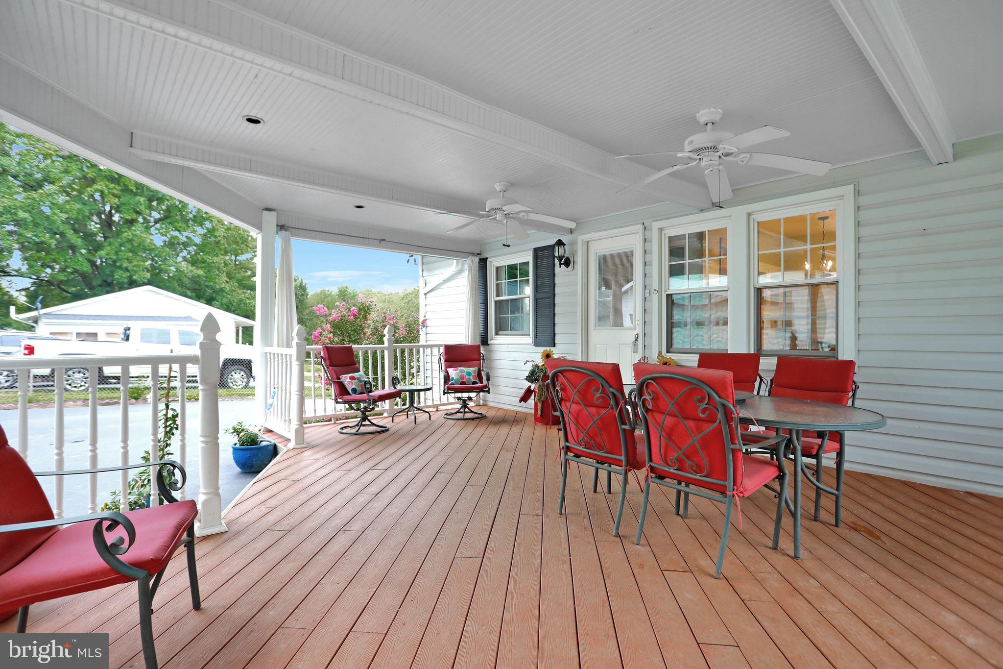 3008 Michael Road Mount Airy, MD 21771 - Photo 16 of 52 Covered Deck