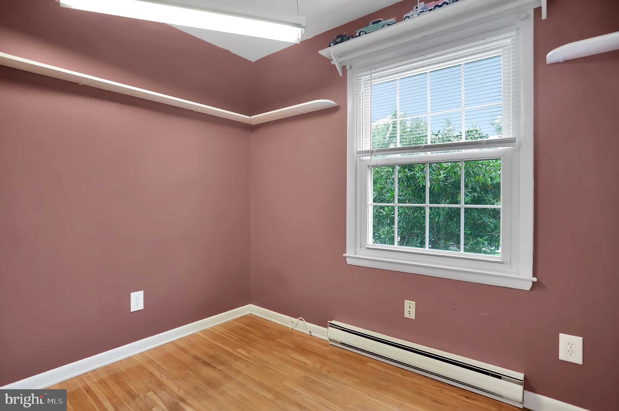 3008 Michael Road Mount Airy, MD 21771 - Photo 21 of 52 Second Bedroom