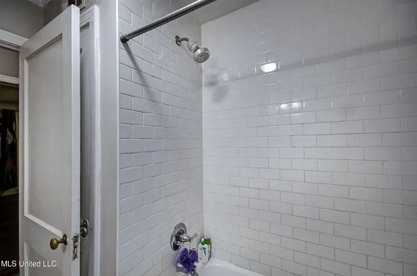 $279,650 | 836 Brookwood Road, Jackson, MS 39206