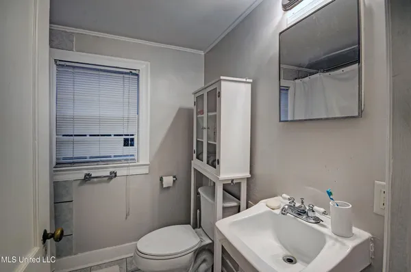 $279,650 | 836 Brookwood Road, Jackson, MS 39206