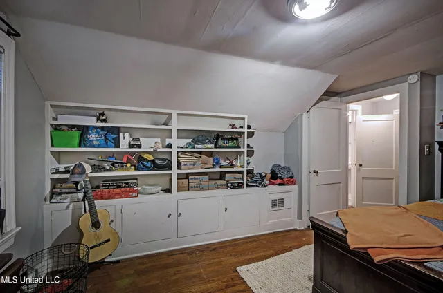 $279,900 | 836 Brookwood Road, Jackson, MS 39206