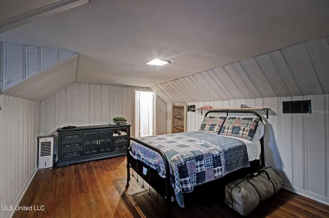 $279,900 | 836 Brookwood Road, Jackson, MS 39206