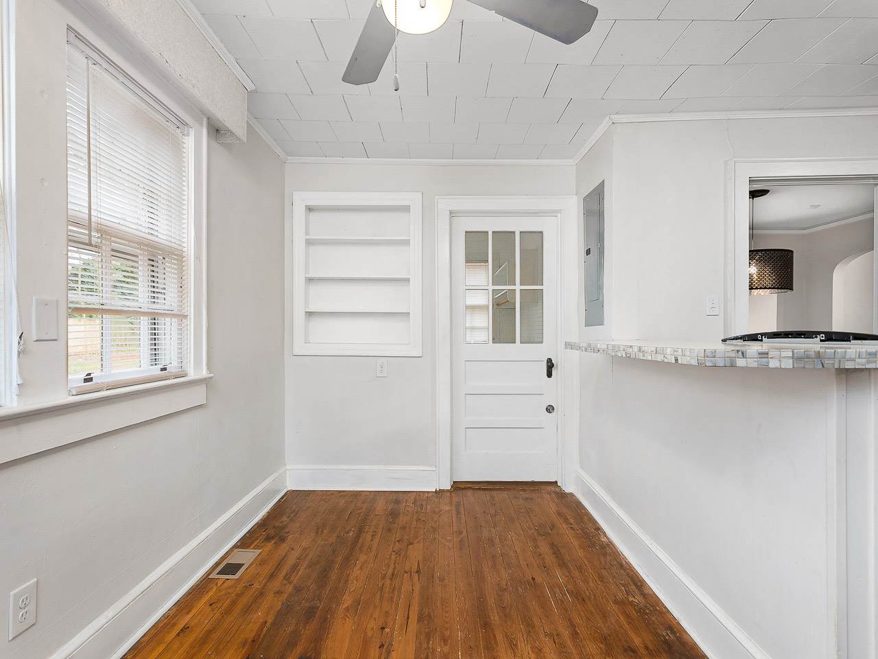 129 Rosemary Road Spartanburg, SC 29301 - Photo 10 of 23 Gallery Image 10