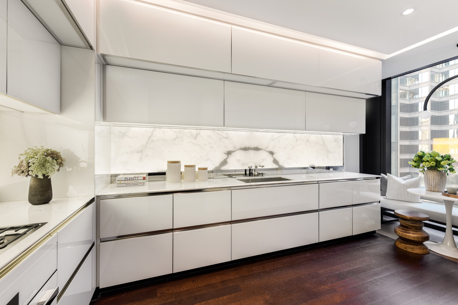 53 West 53rd Street, Unit 20B Manhattan, NY 10019 - Photo 5 of 13