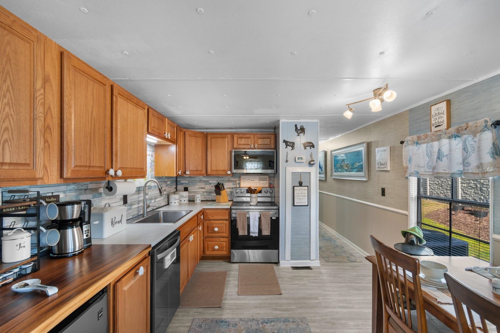 2096 Dipper Surfside Beach, SC 29575 - Photo 5 of 38