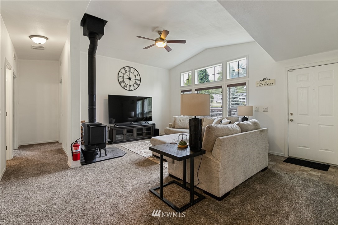 4263 Masterson Road Blaine, WA 98230 - Photo 15 of 40