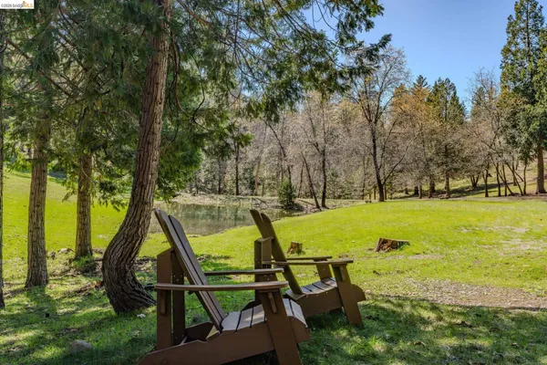 $529,900 | 1554 Vine Maple Drive, Murphys, CA 95247