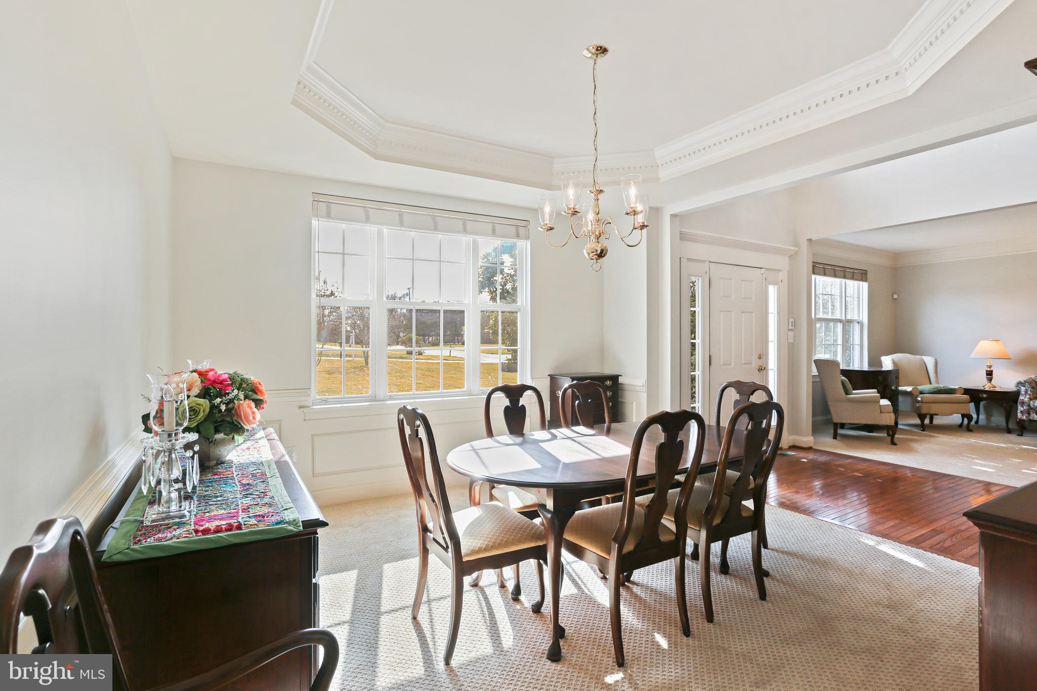 8256 Church Ln Road Ellicott City, MD 21043 - Photo 9 of 48 Gallery Image 9