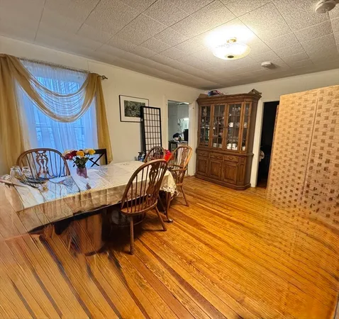 $2,800 | 36 Hollace Street, Unit 1, Waltham, MA 02453