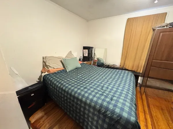 $2,800 | 36 Hollace Street, Unit 1, Waltham, MA 02453