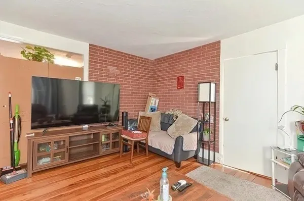 $2,800 | 36 Hollace Street, Unit 1, Waltham, MA 02453