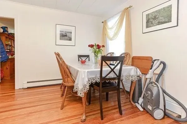 $2,800 | 36 Hollace Street, Unit 1, Waltham, MA 02453