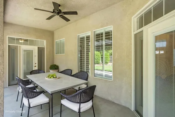 $639,000 | 512 West Fallbrook Avenue, Clovis, CA 93611