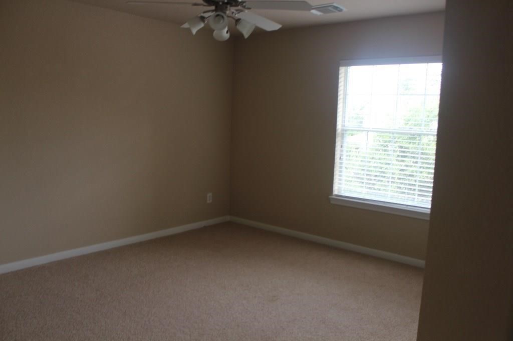 111 South Rocky Point Circle Spring, TX 77389 - Photo 13 of 19