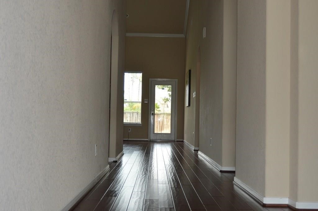 111 South Rocky Point Circle Spring, TX 77389 - Photo 2 of 19