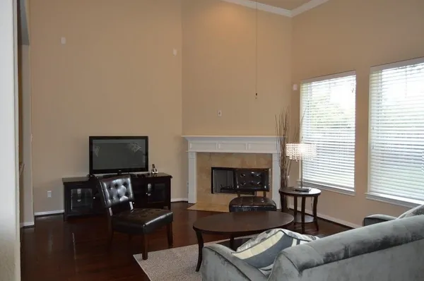 $3,250 | 111 South Rocky Point Circle, Spring, TX 77389