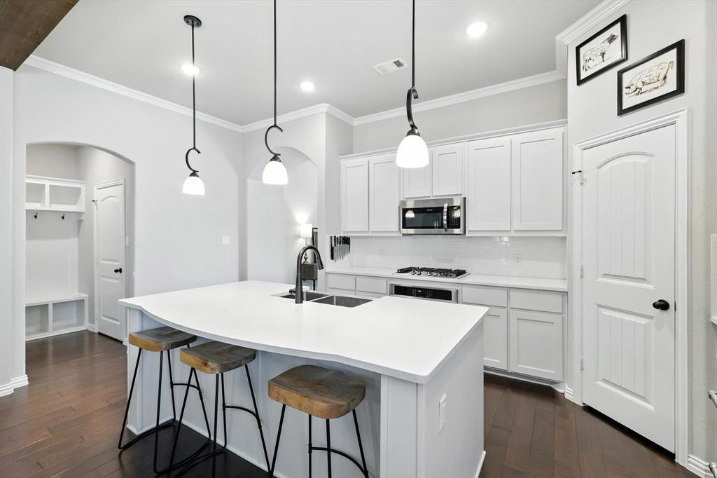 7425 Bellingham Road Fort Worth, TX 76179 - Photo 4 of 33