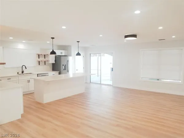 $2,445 | 410 Hopedale Avenue, North Las Vegas, NV 89032