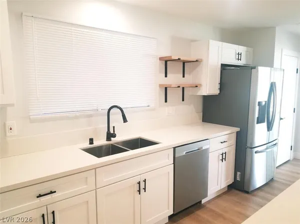 $2,445 | 410 Hopedale Avenue, North Las Vegas, NV 89032