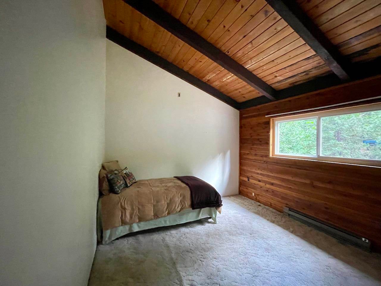 904 Audubon Road Mount Shasta, CA 96067 - Photo 16 of 24 Gallery Image 16