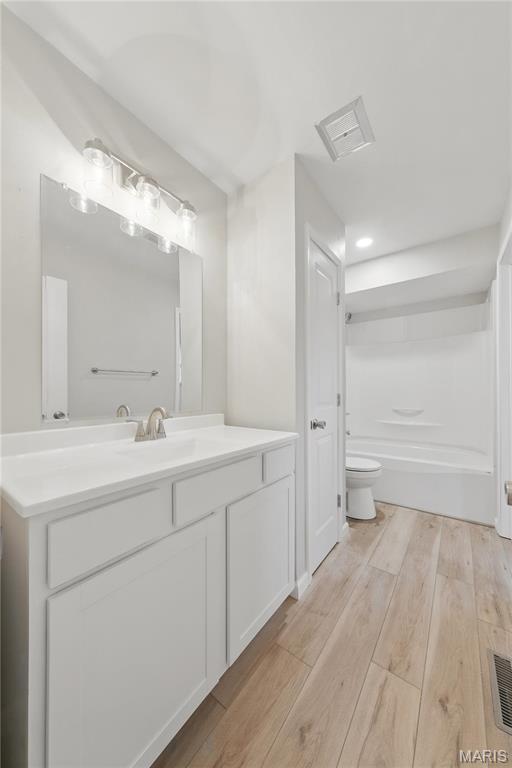 1604 Waverly Road Collinsville, IL 62234 - Photo 10 of 26 Gallery Image 10