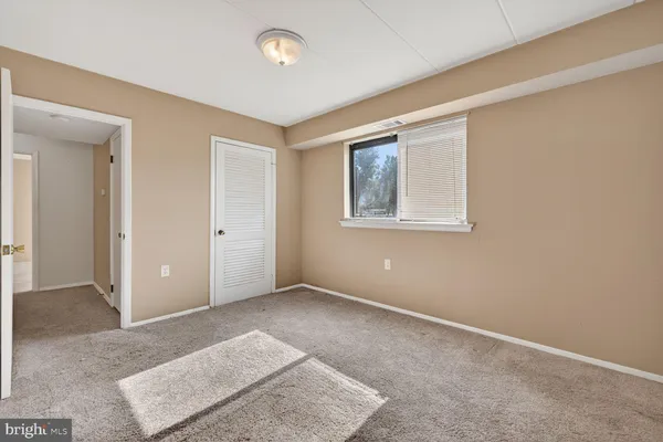 $250,000 | 125 Clubhouse Drive Southwest, Unit 1, Leesburg, VA 20175