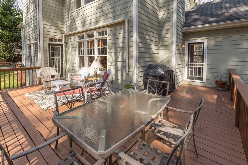 5817 North Hawthorne Way Raleigh, NC 27613 - Photo 23 of 25 Photo 23