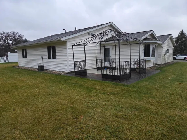 $344,900 | 2171 McQuillan Court Southeast, Rochester, MN 55904