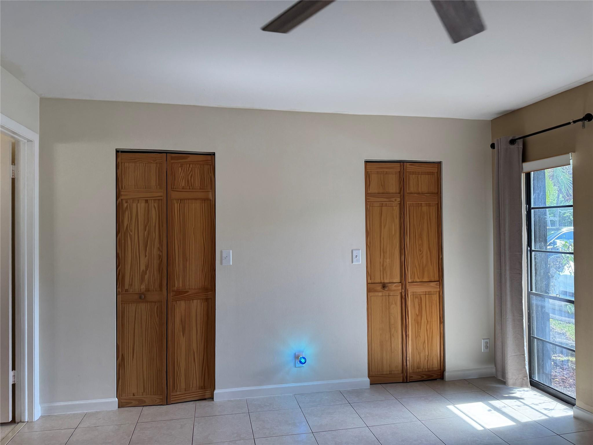 956 Mockingbird Lane, Unit 506 Plantation, FL 33324 - Photo 17 of 36 2 walk in closets in primary suite