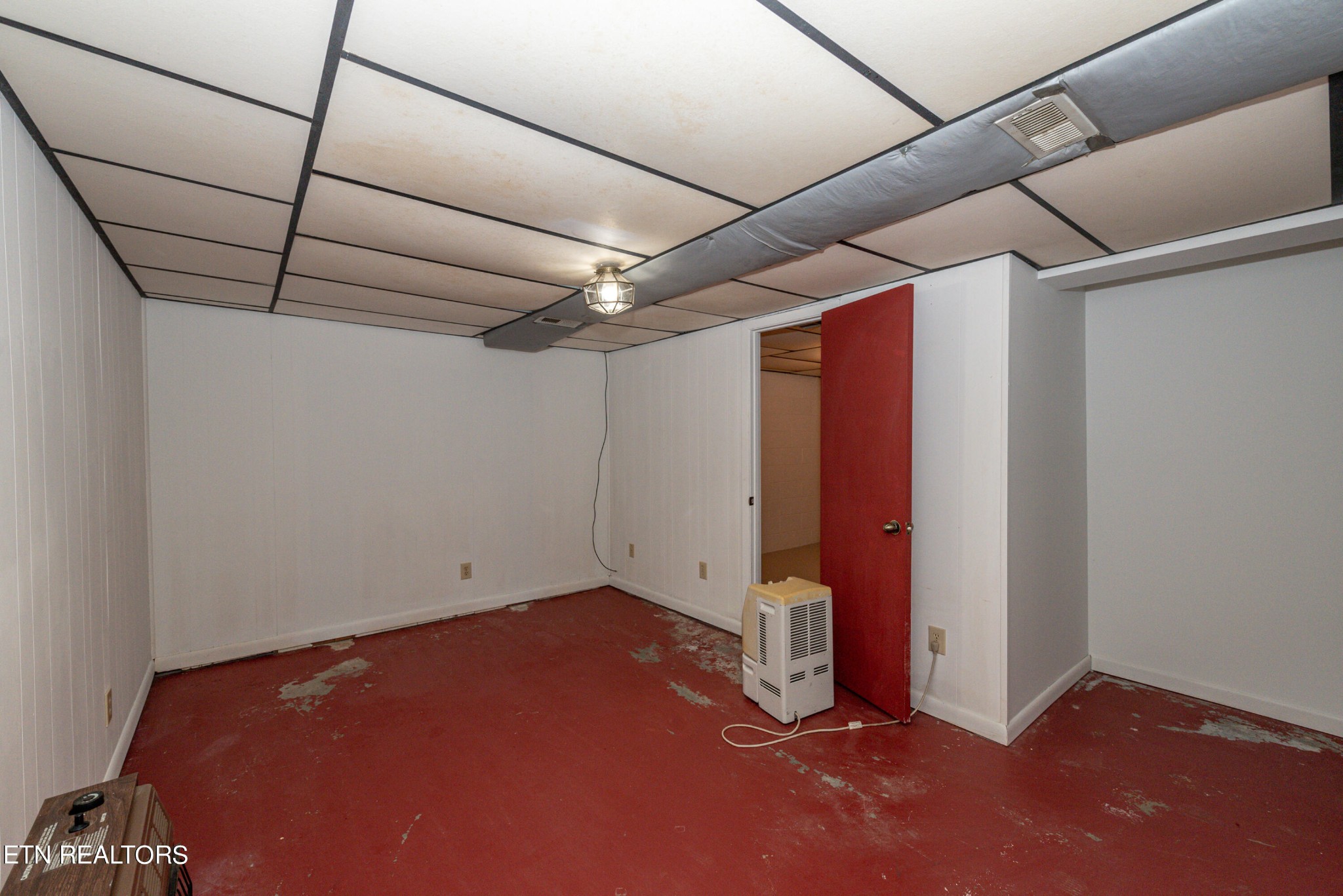 4038 Big Springs Ridge Road Friendsville, TN 37737 - Photo 22 of 26 a view of an empty room