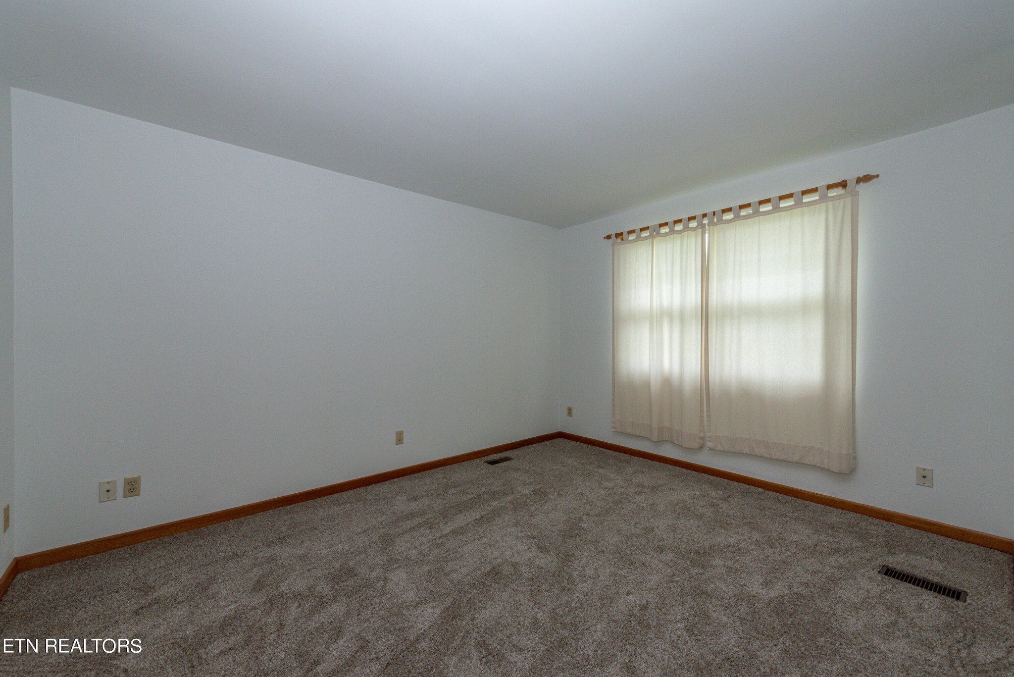 4038 Big Springs Ridge Road Friendsville, TN 37737 - Photo 4 of 26 a view of an empty room