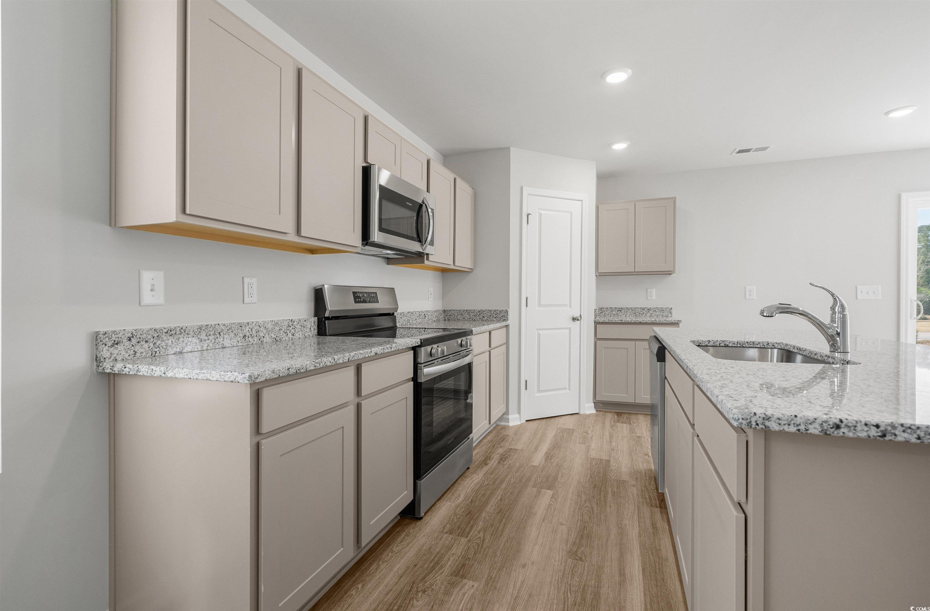 805 Rivas Court Conway, SC 29527 - Photo 11 of 38 Gallery Image 11