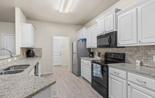 $370,000 | 1215 Preston Trail, Wolfforth, TX 79382