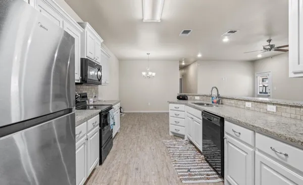 $370,000 | 1215 Preston Trail, Wolfforth, TX 79382