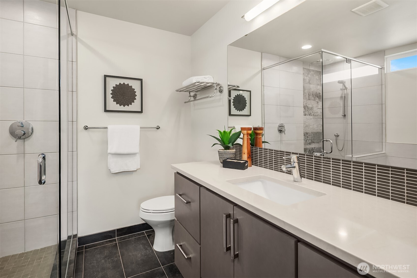 2409 Northwest 64th Street Seattle, WA 98107 - Photo 16 of 34