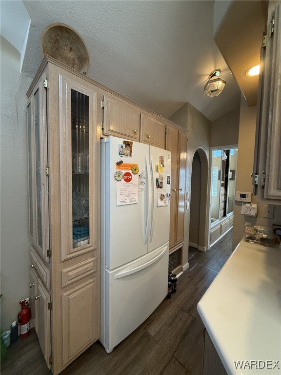 2000 Ramar Road, Unit 252 Bullhead City, AZ 86442 - Photo 6 of 18 Kitchen