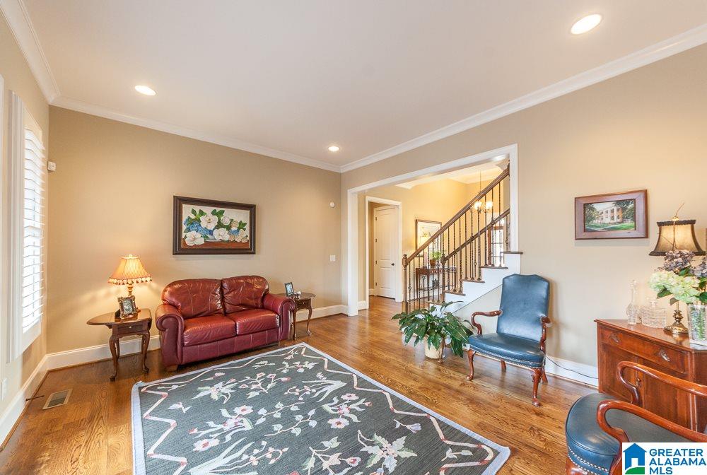 523 Greenbrier Way Hoover, AL 35244 - Photo 19 of 50