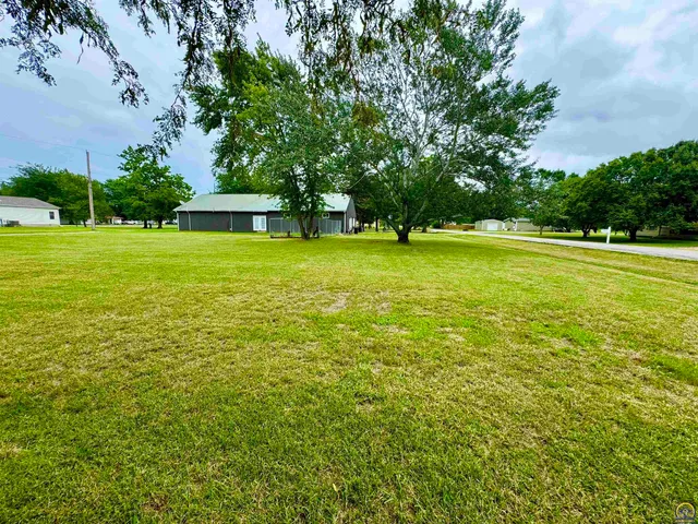 $265,000 | 414 15th Street, Burlington, KS 66839