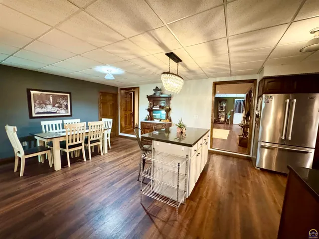 $265,000 | 414 15th Street, Burlington, KS 66839