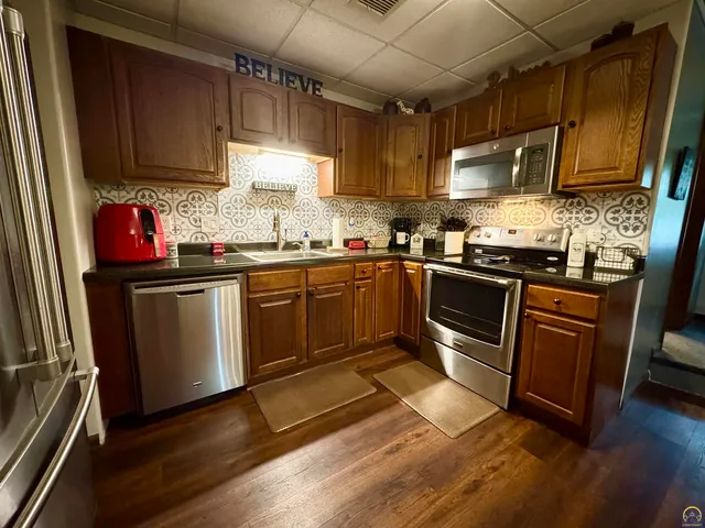 $265,000 | 414 15th Street, Burlington, KS 66839