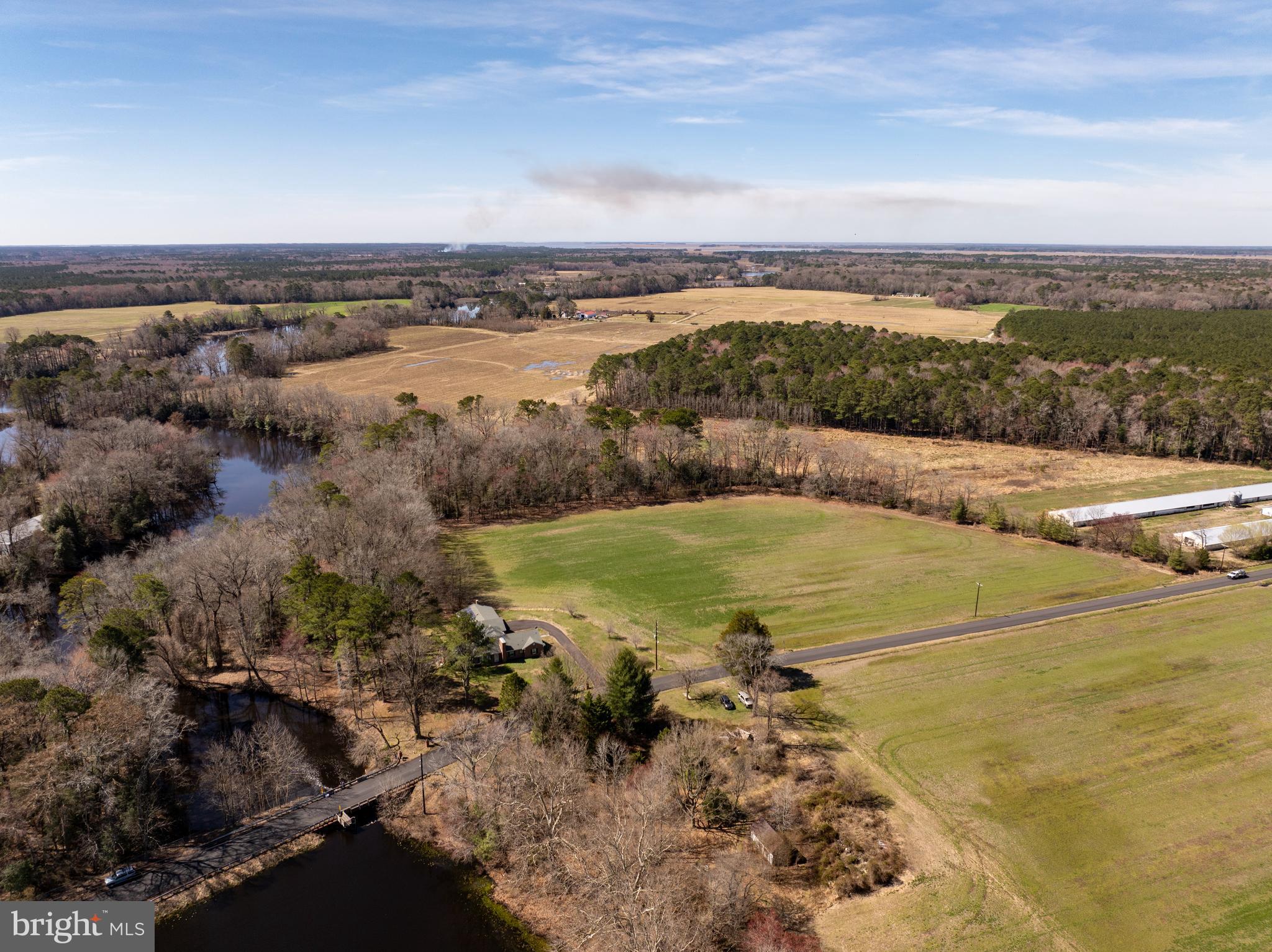 7890 Athol Road Hebron, MD 21830 - Photo 25 of 43 a view of an ocean and beach