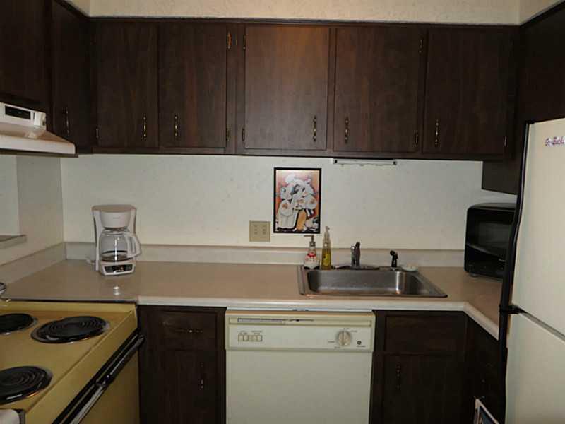615 Villa Road, Unit G Springfield, OH 45503 - Photo 3 of 20 Gallery Image 3