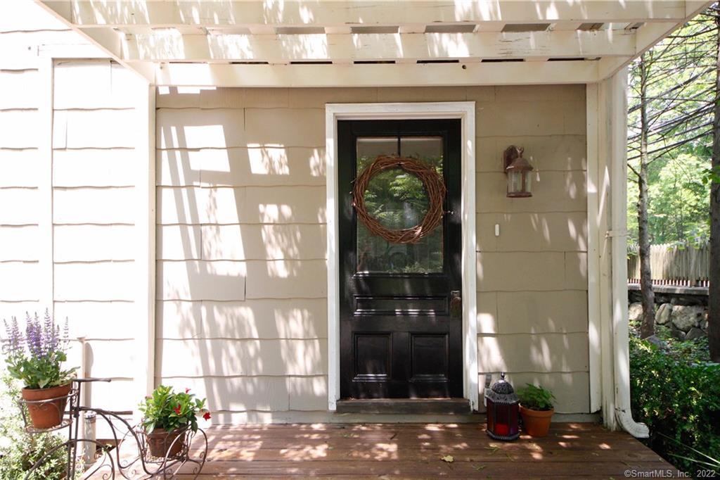 674 Long Ridge Road Stamford, CT 06902 - Photo 1 of 1 Charming front entrance