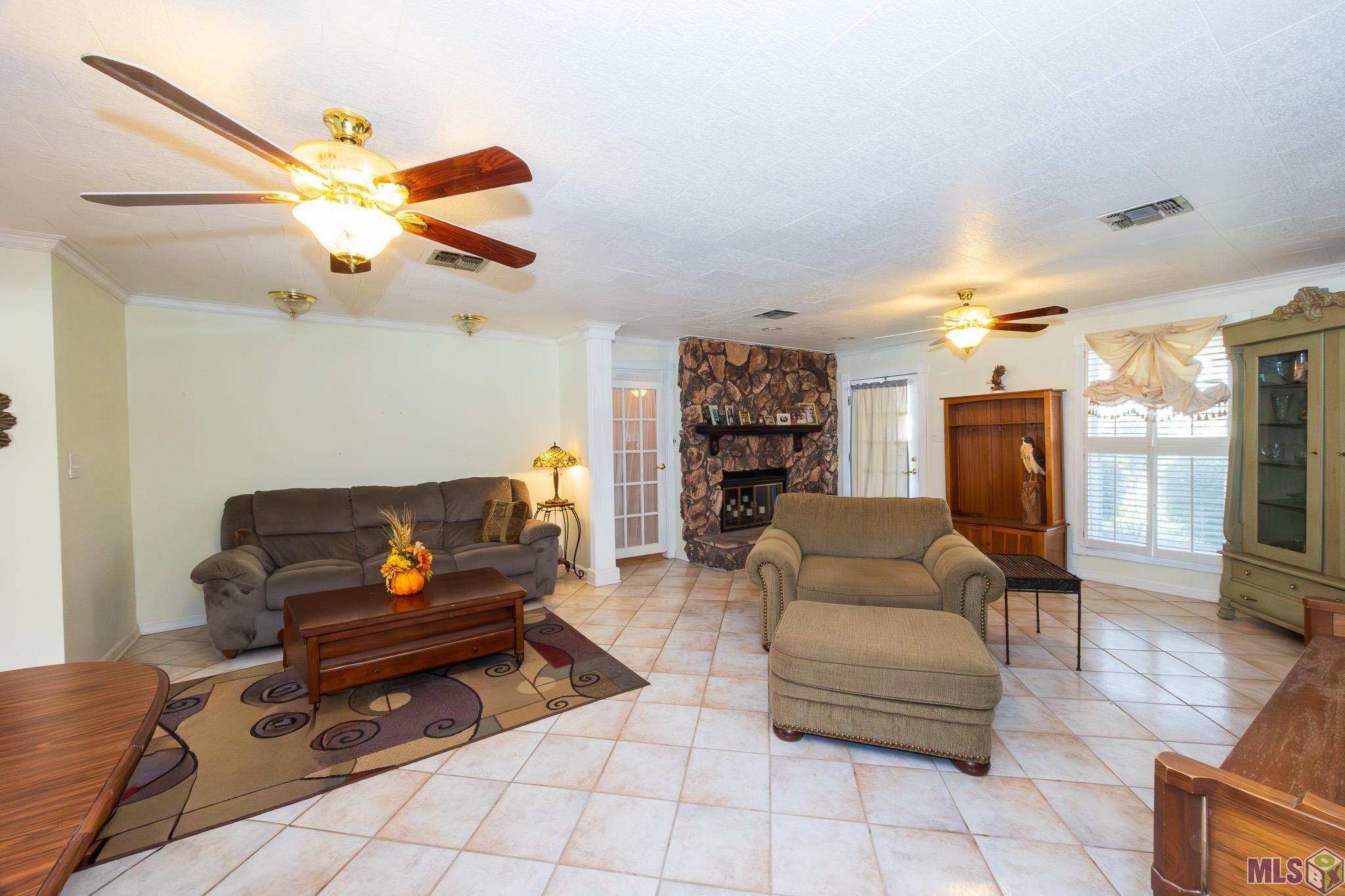 101 Central Lafourche Drive Raceland, LA 70394 - Photo 11 of 30
