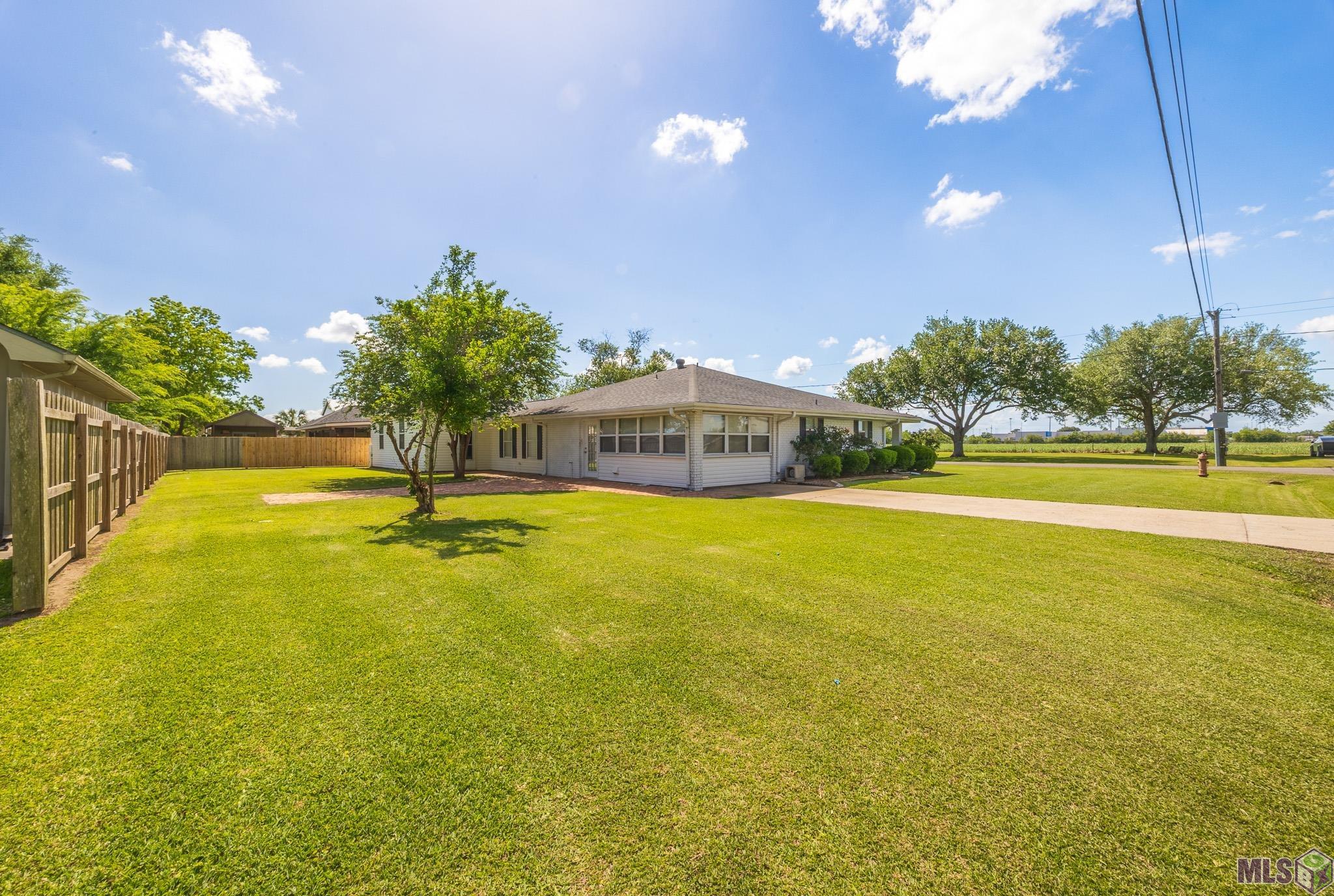 101 Central Lafourche Drive Raceland, LA 70394 - Photo 22 of 30