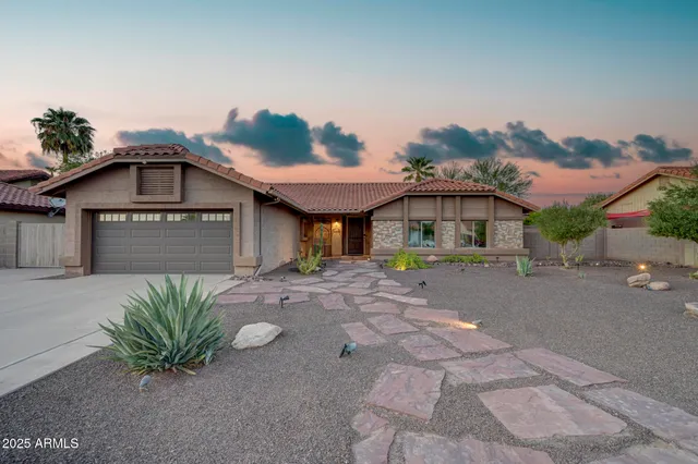 $799,000 | 938 East Knight Lane, Tempe, AZ 85284