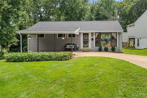 $264,900 | 7210 Shellburne Drive, Affton, MO 63123